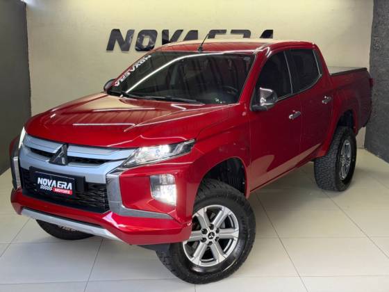 MITSUBISHI L200 TRITON 2.4 16V TURBO DIESEL SPORT HPE CD 4P 4X4 AUTOMÁTICO